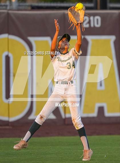 Thumbnail 2 in Desert Mountain vs. Canyon del Oro (AIA 5A Final) photogallery.