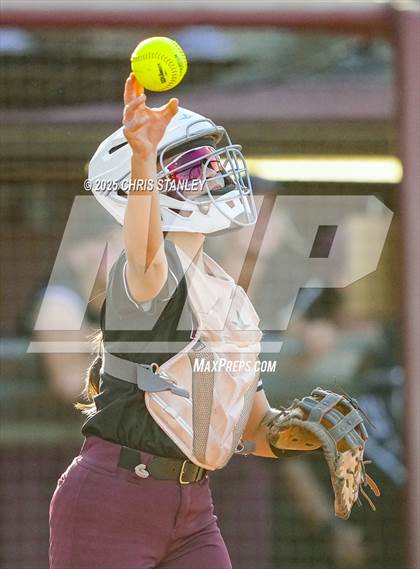 Thumbnail 1 in Desert Mountain vs. Canyon del Oro (AIA 5A Final) photogallery.