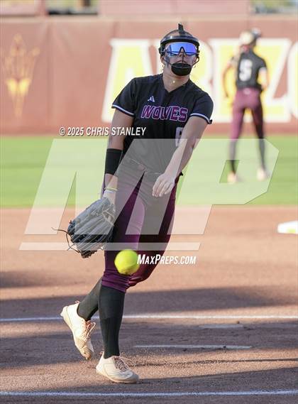 Thumbnail 2 in Desert Mountain vs. Canyon del Oro (AIA 5A Final) photogallery.