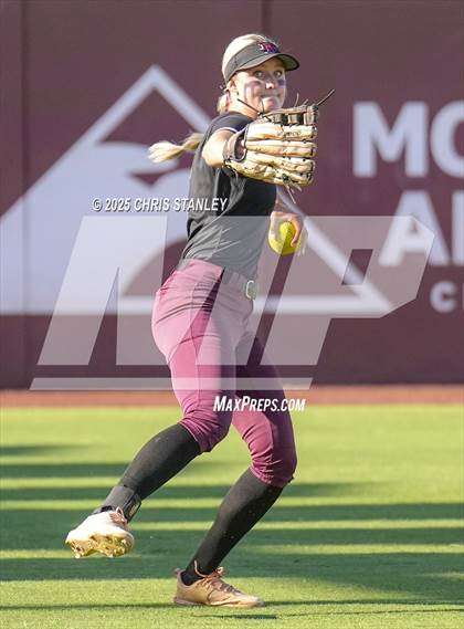 Thumbnail 2 in Desert Mountain vs. Canyon del Oro (AIA 5A Final) photogallery.
