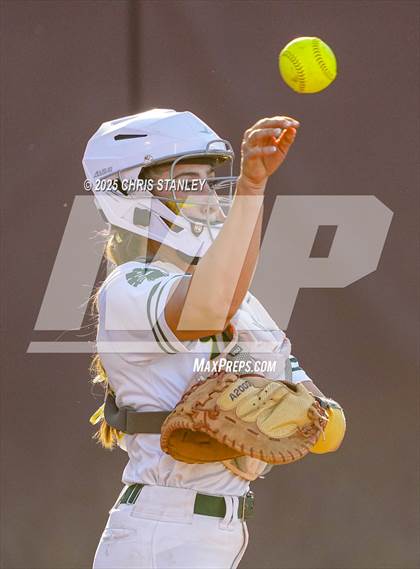 Thumbnail 3 in Desert Mountain vs. Canyon del Oro (AIA 5A Final) photogallery.