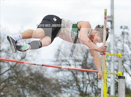 Thumbnail 3 in Title IX Invitational (Jumping Events) photogallery.