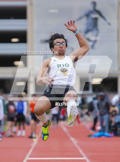 Thumbnail 3 in Title IX Invitational (Jumping Events) photogallery.