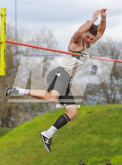 Thumbnail 2 in Title IX Invitational (Jumping Events) photogallery.