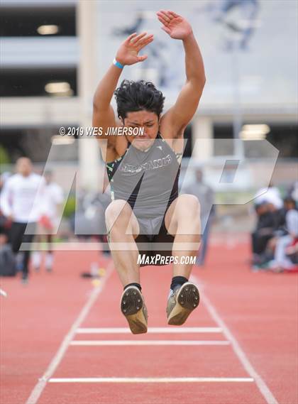 Thumbnail 3 in Title IX Invitational (Jumping Events) photogallery.