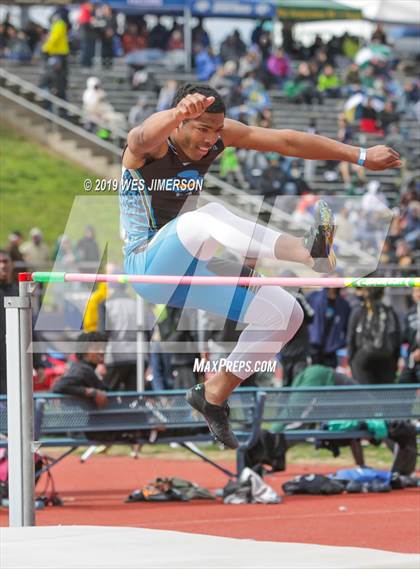 Thumbnail 2 in Title IX Invitational (Jumping Events) photogallery.