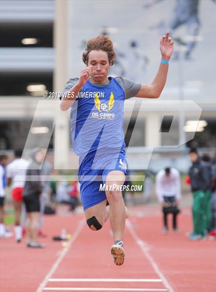 Thumbnail 2 in Title IX Invitational (Jumping Events) photogallery.