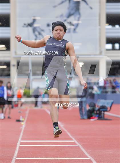 Thumbnail 3 in Title IX Invitational (Jumping Events) photogallery.