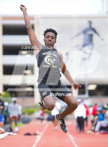 Thumbnail 2 in Title IX Invitational (Jumping Events) photogallery.