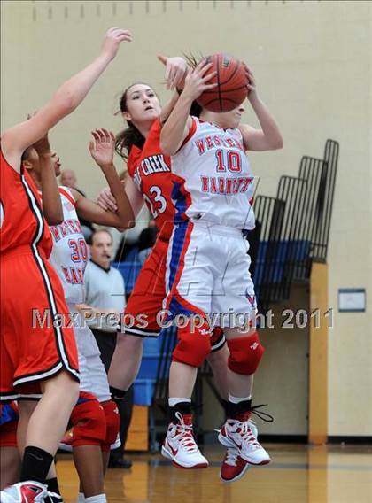 Thumbnail 3 in Middle Creek vs. Western Harnett photogallery.