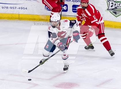 Thumbnail 3 in St. John's vs Central Catholic (MIAA Division 1A) photogallery.