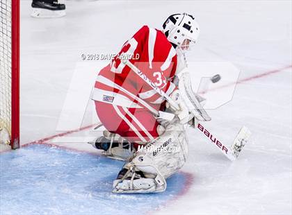 Thumbnail 1 in St. John's vs Central Catholic (MIAA Division 1A) photogallery.
