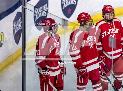 Thumbnail 2 in St. John's vs Central Catholic (MIAA Division 1A) photogallery.