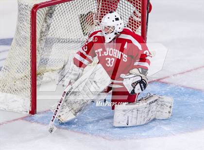 Thumbnail 1 in St. John's vs Central Catholic (MIAA Division 1A) photogallery.