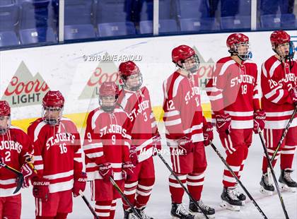 Thumbnail 3 in St. John's vs Central Catholic (MIAA Division 1A) photogallery.
