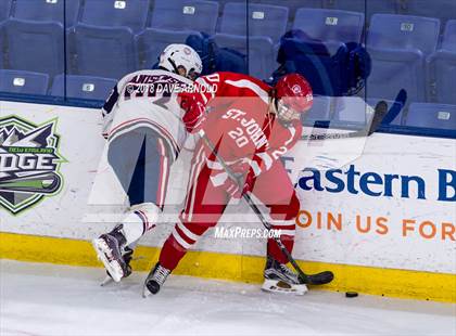 Thumbnail 3 in St. John's vs Central Catholic (MIAA Division 1A) photogallery.