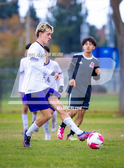 Thumbnail 2 in Amador Valley vs  Arroyo photogallery.