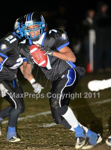Thumbnail 3 in Windward vs. Excelsior (CIF SS 8-Man D1 Final) photogallery.