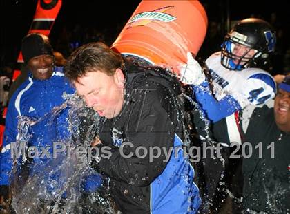 Thumbnail 3 in Windward vs. Excelsior (CIF SS 8-Man D1 Final) photogallery.