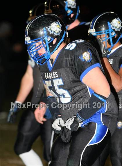 Thumbnail 1 in Windward vs. Excelsior (CIF SS 8-Man D1 Final) photogallery.