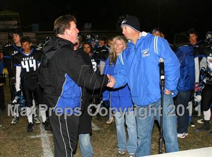 Thumbnail 2 in Windward vs. Excelsior (CIF SS 8-Man D1 Final) photogallery.