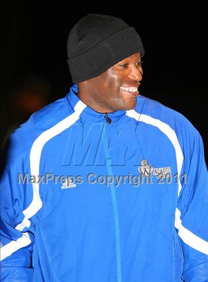 Thumbnail 3 in Windward vs. Excelsior (CIF SS 8-Man D1 Final) photogallery.