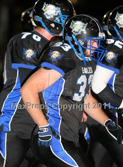 Thumbnail 1 in Windward vs. Excelsior (CIF SS 8-Man D1 Final) photogallery.