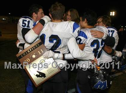Thumbnail 3 in Windward vs. Excelsior (CIF SS 8-Man D1 Final) photogallery.