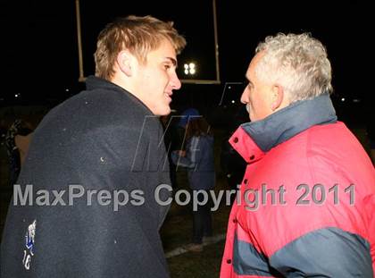 Thumbnail 3 in Windward vs. Excelsior (CIF SS 8-Man D1 Final) photogallery.