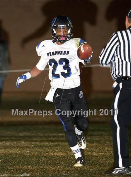 Thumbnail 1 in Windward vs. Excelsior (CIF SS 8-Man D1 Final) photogallery.