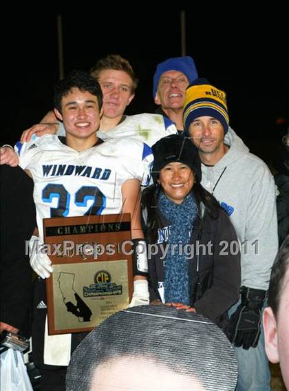 Thumbnail 1 in Windward vs. Excelsior (CIF SS 8-Man D1 Final) photogallery.