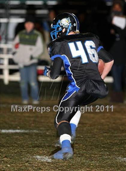Thumbnail 2 in Windward vs. Excelsior (CIF SS 8-Man D1 Final) photogallery.