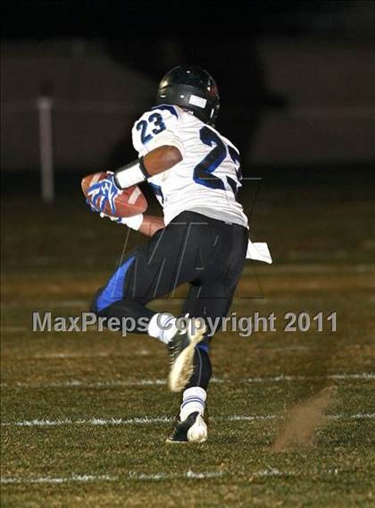Thumbnail 2 in Windward vs. Excelsior (CIF SS 8-Man D1 Final) photogallery.
