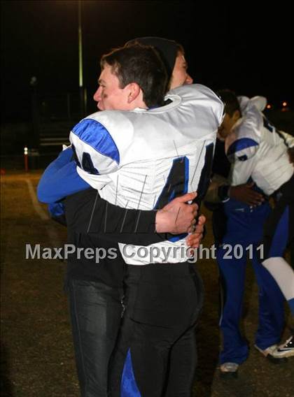 Thumbnail 1 in Windward vs. Excelsior (CIF SS 8-Man D1 Final) photogallery.