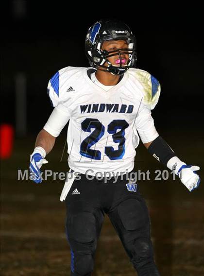Thumbnail 2 in Windward vs. Excelsior (CIF SS 8-Man D1 Final) photogallery.