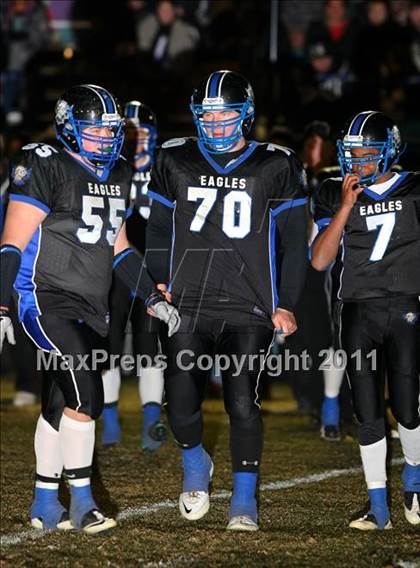 Thumbnail 3 in Windward vs. Excelsior (CIF SS 8-Man D1 Final) photogallery.