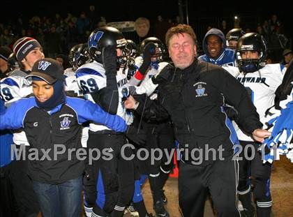 Thumbnail 2 in Windward vs. Excelsior (CIF SS 8-Man D1 Final) photogallery.