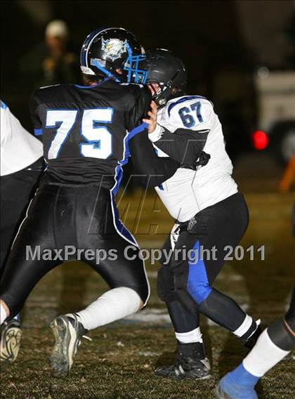 Thumbnail 1 in Windward vs. Excelsior (CIF SS 8-Man D1 Final) photogallery.