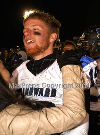 Thumbnail 2 in Windward vs. Excelsior (CIF SS 8-Man D1 Final) photogallery.