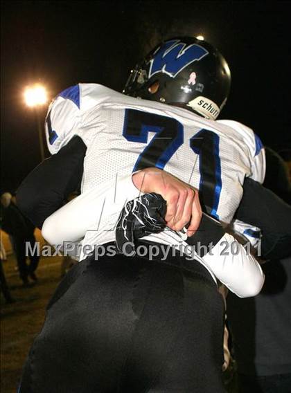 Thumbnail 1 in Windward vs. Excelsior (CIF SS 8-Man D1 Final) photogallery.