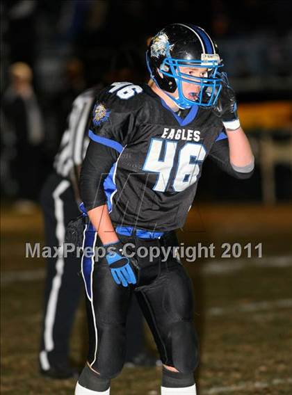 Thumbnail 3 in Windward vs. Excelsior (CIF SS 8-Man D1 Final) photogallery.