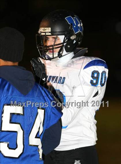 Thumbnail 3 in Windward vs. Excelsior (CIF SS 8-Man D1 Final) photogallery.