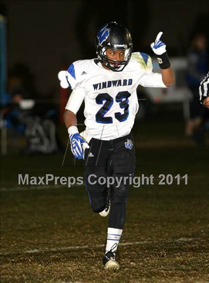Thumbnail 2 in Windward vs. Excelsior (CIF SS 8-Man D1 Final) photogallery.