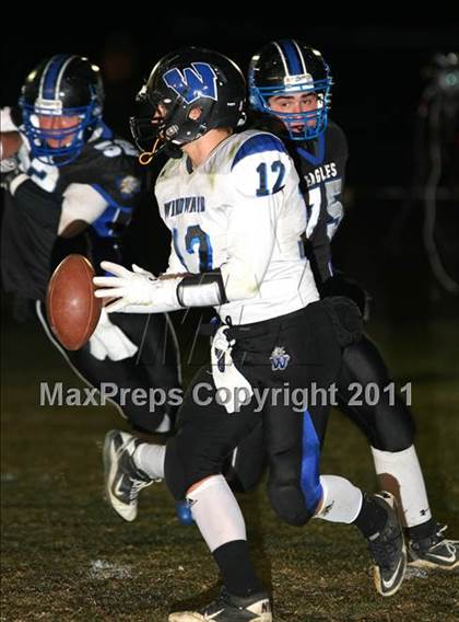 Thumbnail 1 in Windward vs. Excelsior (CIF SS 8-Man D1 Final) photogallery.