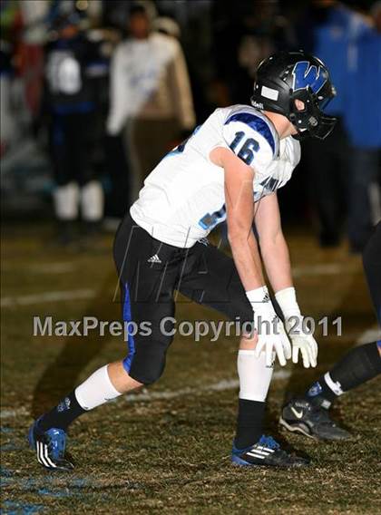 Thumbnail 2 in Windward vs. Excelsior (CIF SS 8-Man D1 Final) photogallery.