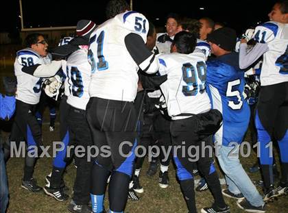 Thumbnail 1 in Windward vs. Excelsior (CIF SS 8-Man D1 Final) photogallery.