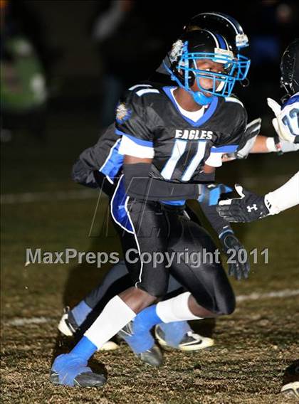 Thumbnail 2 in Windward vs. Excelsior (CIF SS 8-Man D1 Final) photogallery.