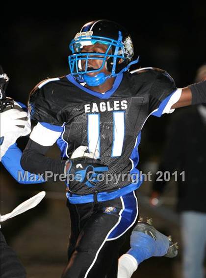 Thumbnail 3 in Windward vs. Excelsior (CIF SS 8-Man D1 Final) photogallery.