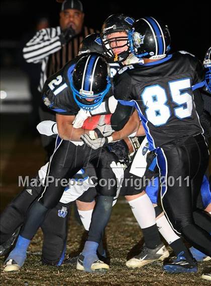Thumbnail 2 in Windward vs. Excelsior (CIF SS 8-Man D1 Final) photogallery.