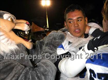 Thumbnail 1 in Windward vs. Excelsior (CIF SS 8-Man D1 Final) photogallery.
